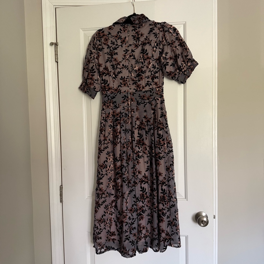 Ivy City Co Collared Dress with Velvet Tie. - Picture 3 of 5